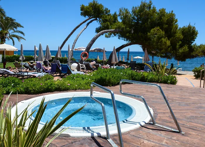 Catalonia Ses Estaques - Adults Only סנטה אאולריה דס ריו