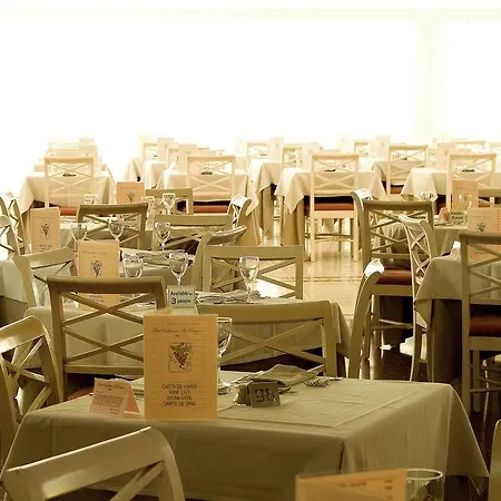 호텔 Catalonia Ses Estaques - Adults Only