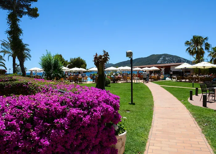 Hotel Catalonia Ses Estaques - Adults Only 4*